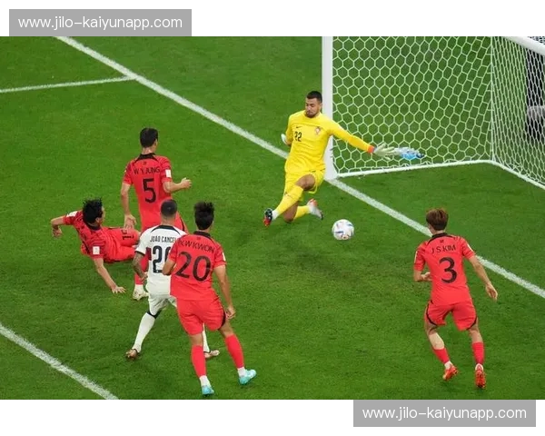 绝地反击的史诗：当太极虎遇上航海家，谁在卡塔尔书写了不朽神话？